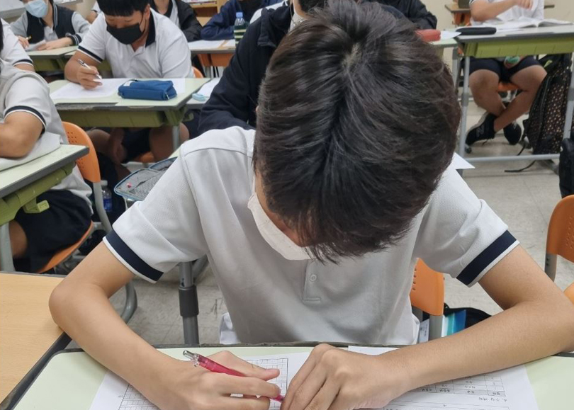 (중등) 제 576돌 한글날 기념 글짓기 대회 개최
