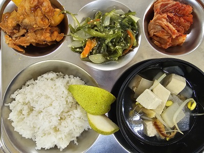 6.19:쌀밥,북어무국,닭볶음탕,미역줄기볶음,배추김치,배