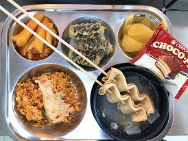 10.19:치즈김치볶음밥,꼬지어묵탕,김말이튀김,떡볶이,단무지,초코파이