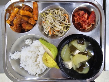 12.28:쌀밥,다시마감자국,닭갈비,숙주무침,배추김치,배